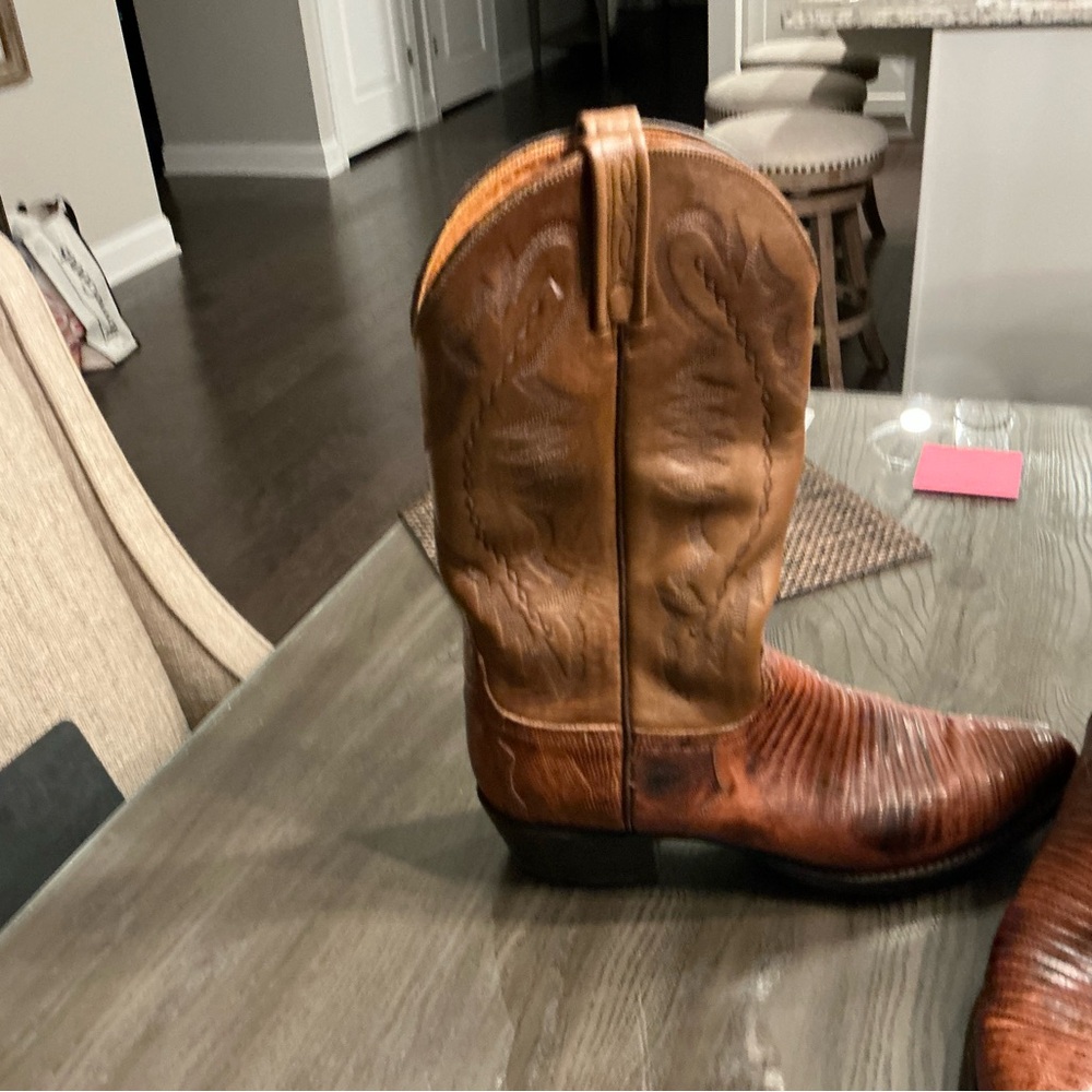 Classic Brown Leather Cowboy Boots - Picture 4 of 5
